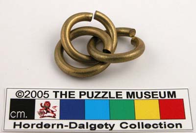 Handcuff (brass)